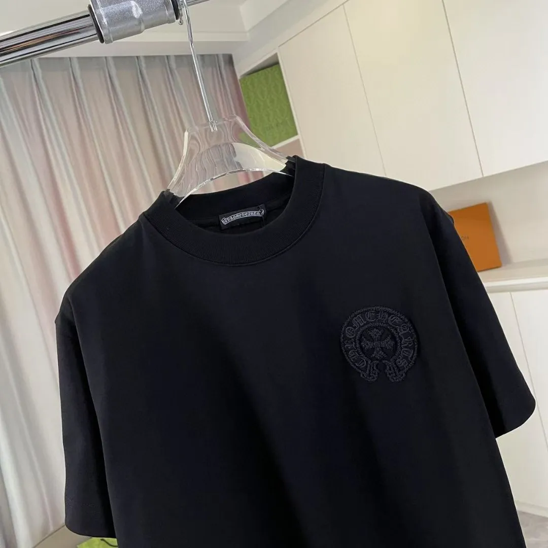 🅿️200 ch Crow* 2025 spring and summer new style Sanskrit horseshoe cross cross vacuum embroidery short-sleeved t-shirt custom fabric 300g same style for men and women Size: S M L XL XXL Five codes Color: black white